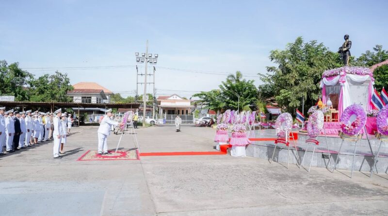 พิธีวางพวงมาลา น้อมรำลึกเนื่องในวันคล้ายวันสวรรคต พระบาทสมเด็จพระจุลจอมเกล้าเจ้าอยู่หัว